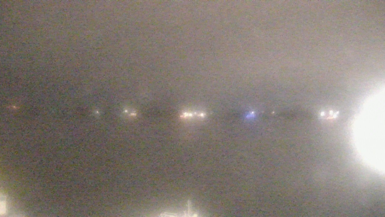 Thumbnail for current weather camera view from SBPG Port Ship Service Arabi in Arabi, Louisiana