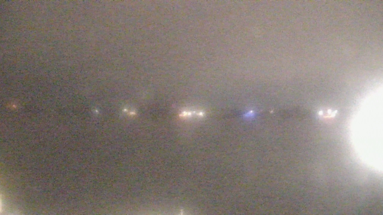 Thumbnail for current weather camera view from SBPG Port Ship Service Arabi in Arabi, Louisiana