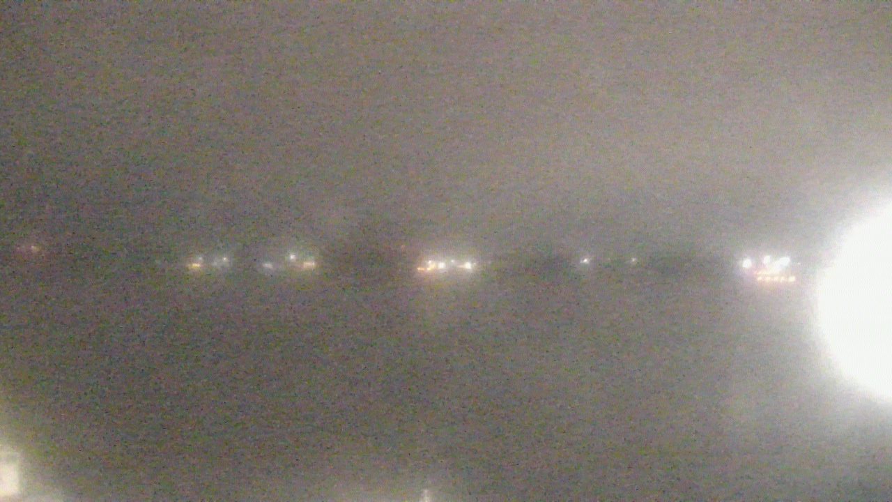 Thumbnail for current weather camera view from SBPG Port Ship Service Arabi in Arabi, Louisiana