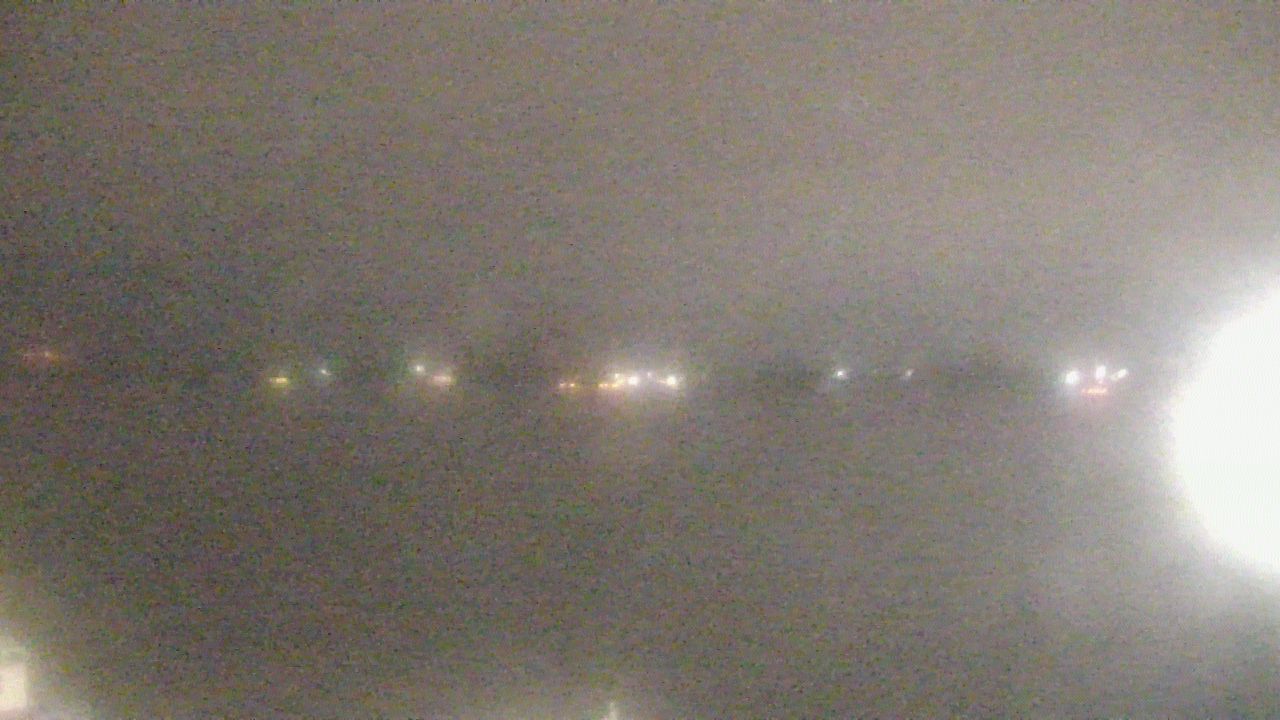 Thumbnail for current weather camera view from SBPG Port Ship Service Arabi in Arabi, Louisiana