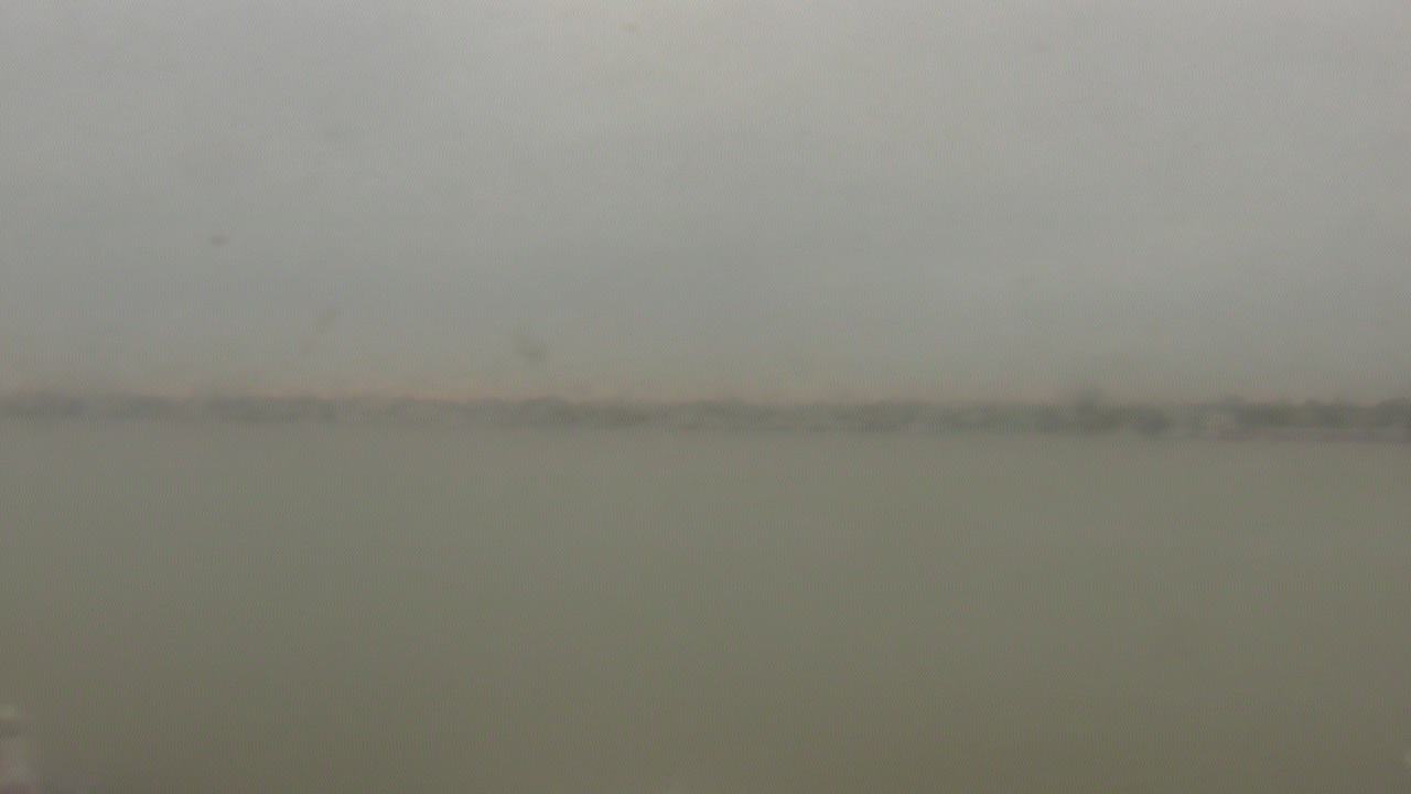 Thumbnail for current weather camera view from SBPG Port Ship Service Arabi in Arabi, Louisiana