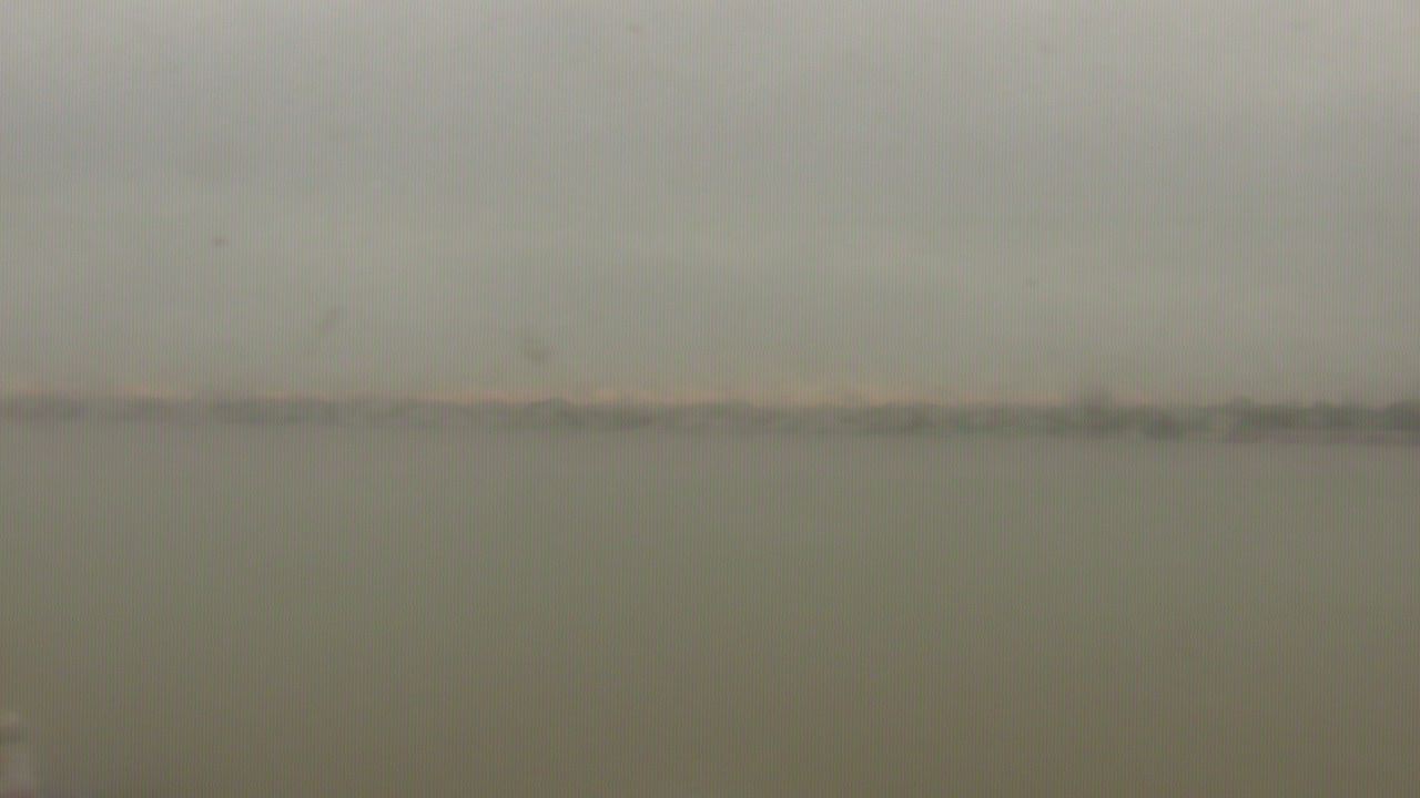 Thumbnail for current weather camera view from SBPG Port Ship Service Arabi in Arabi, Louisiana