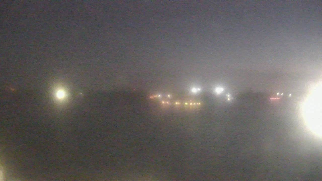 Thumbnail for current weather camera view from SBPG Port Ship Service Arabi in Arabi, Louisiana