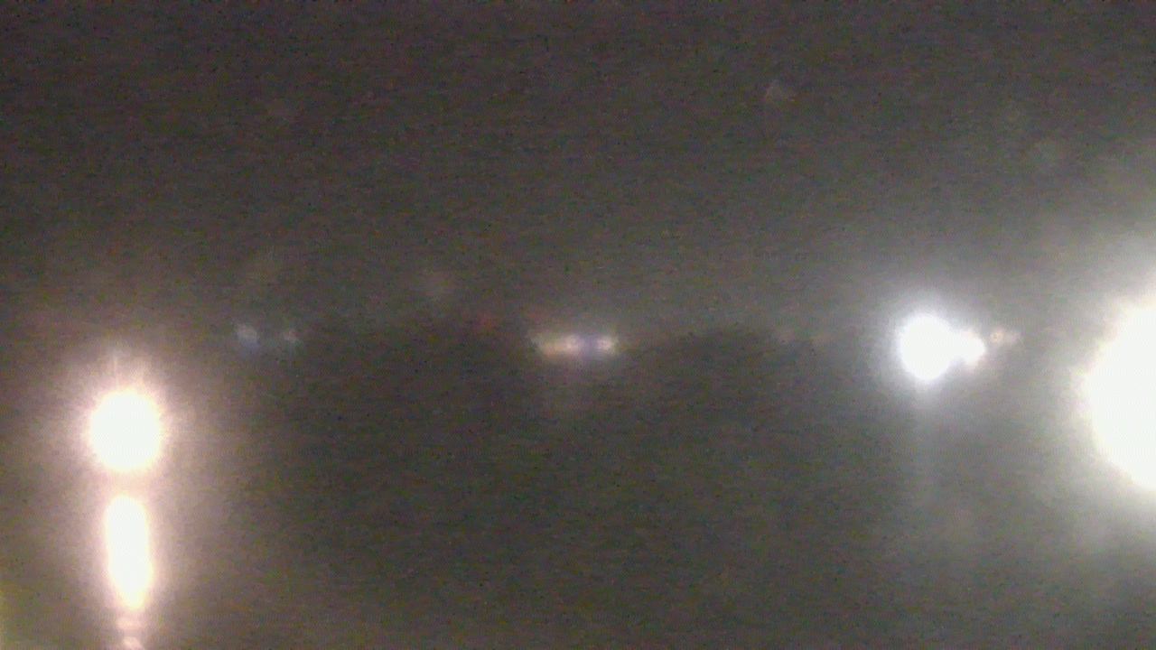 Thumbnail for current weather camera view from SBPG Port Ship Service Arabi in Arabi, Louisiana
