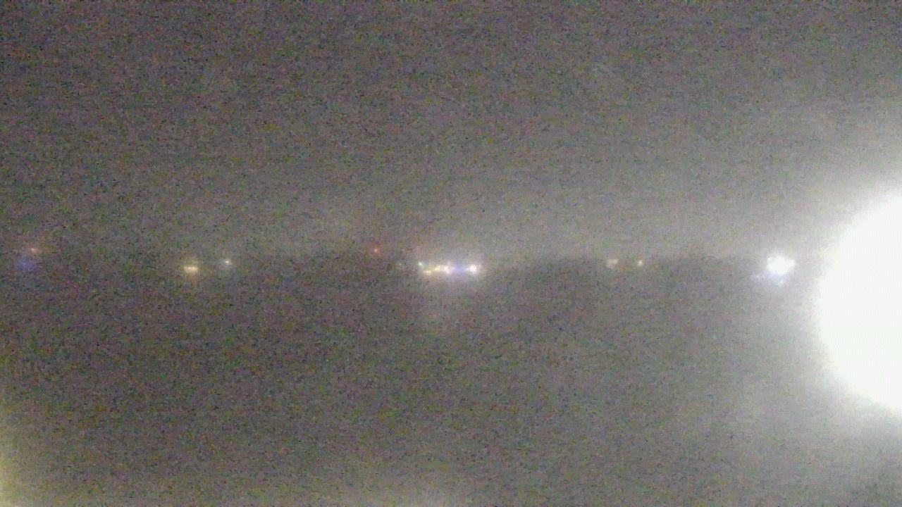 Thumbnail for current weather camera view from SBPG Port Ship Service Arabi in Arabi, Louisiana