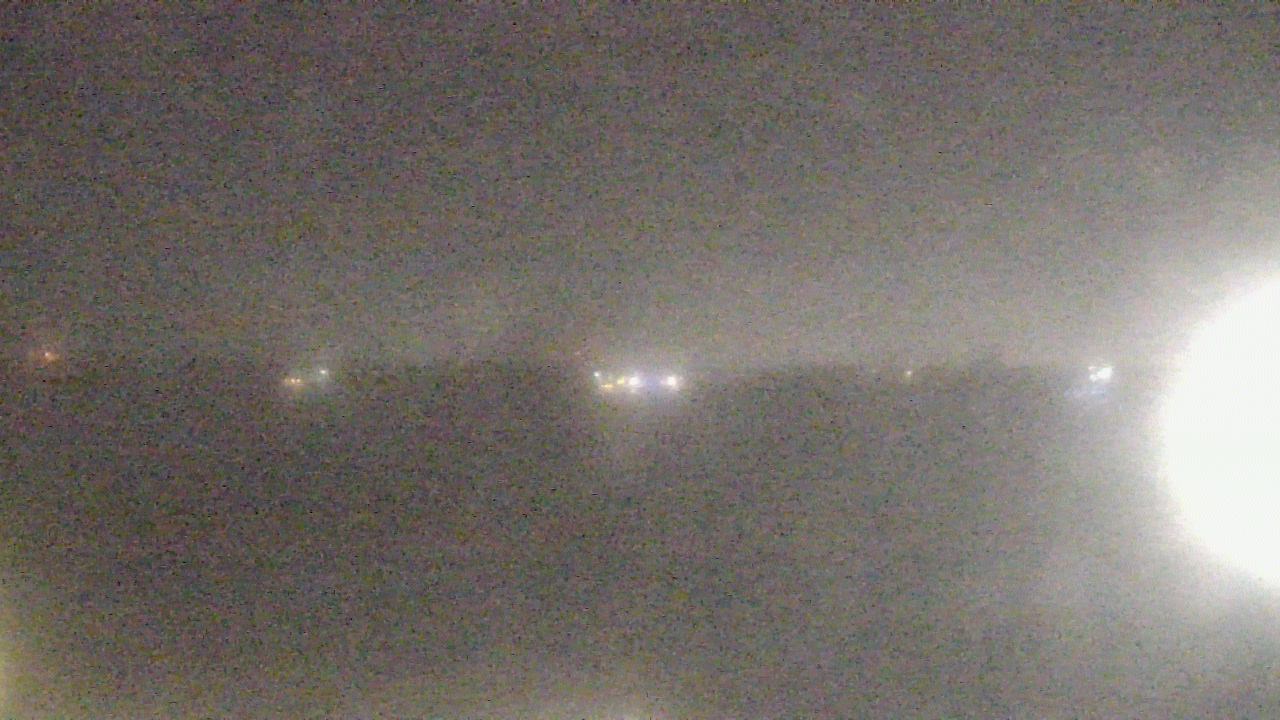 Thumbnail for current weather camera view from SBPG Port Ship Service Arabi in Arabi, Louisiana