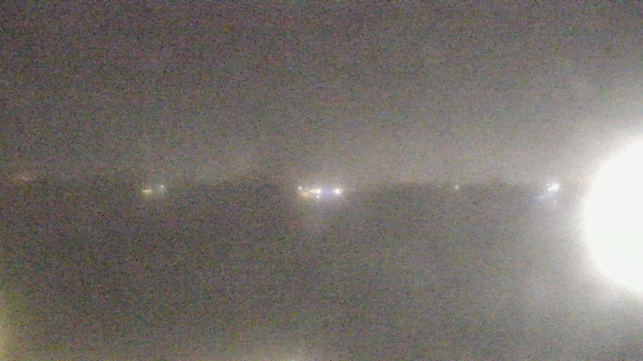 Thumbnail for current weather camera view from SBPG Port Ship Service Arabi in Arabi, Louisiana
