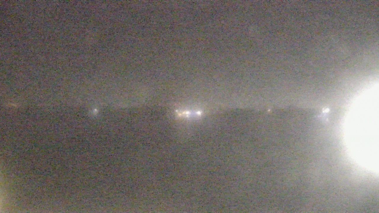 Thumbnail for current weather camera view from SBPG Port Ship Service Arabi in Arabi, Louisiana