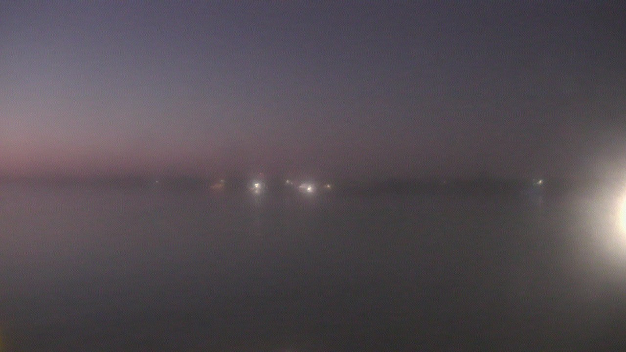 Thumbnail for current weather camera view from SBPG Port Ship Service Arabi in Arabi, Louisiana