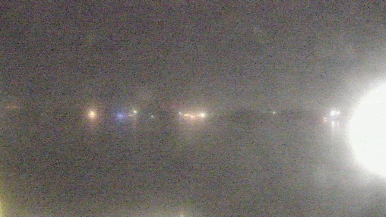 Thumbnail for current weather camera view from SBPG Port Ship Service Arabi in Arabi, Louisiana