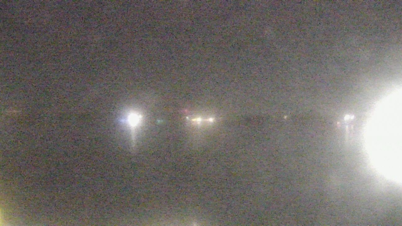 Thumbnail for current weather camera view from SBPG Port Ship Service Arabi in Arabi, Louisiana