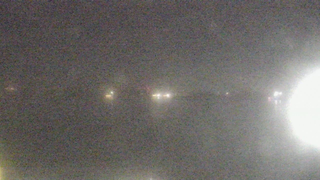 Thumbnail for current weather camera view from SBPG Port Ship Service Arabi in Arabi, Louisiana