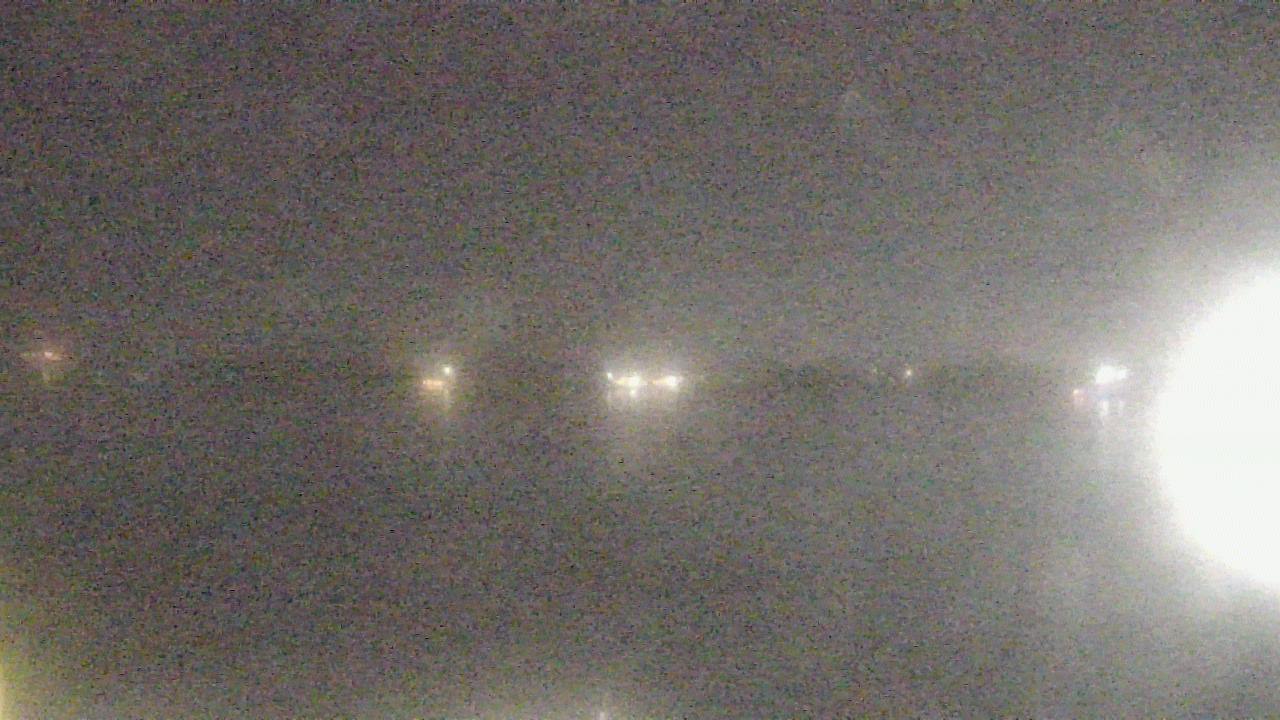 Thumbnail for current weather camera view from SBPG Port Ship Service Arabi in Arabi, Louisiana