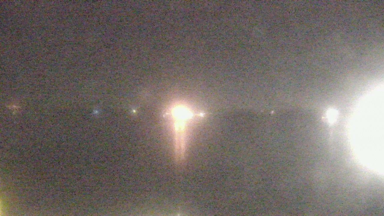 Thumbnail for current weather camera view from SBPG Port Ship Service Arabi in Arabi, Louisiana