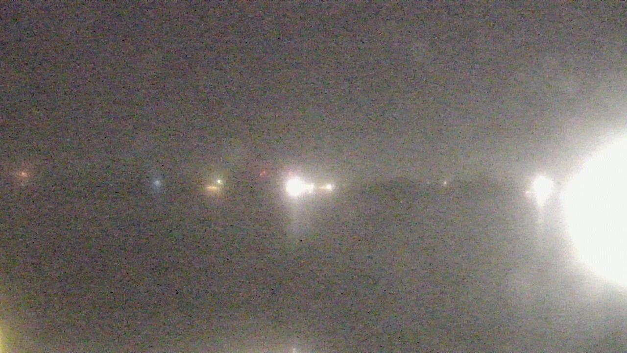 Thumbnail for current weather camera view from SBPG Port Ship Service Arabi in Arabi, Louisiana