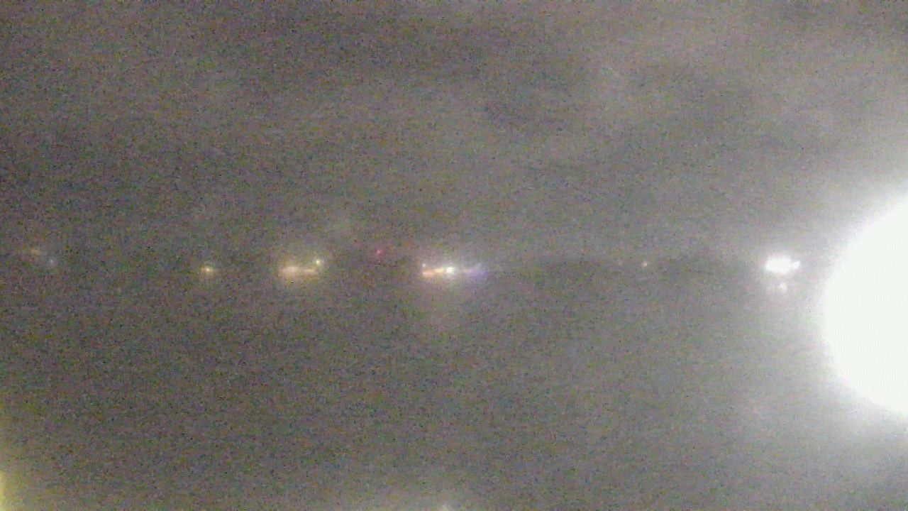 Thumbnail for current weather camera view from SBPG Port Ship Service Arabi in Arabi, Louisiana