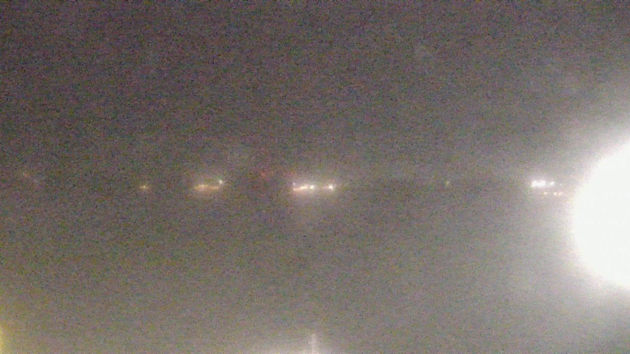 Thumbnail for current weather camera view from SBPG Port Ship Service Arabi in Arabi, Louisiana