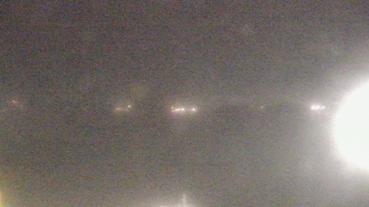 Thumbnail for current weather camera view from SBPG Port Ship Service Arabi in Arabi, Louisiana