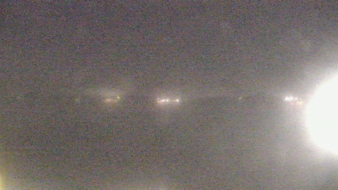 Thumbnail for current weather camera view from SBPG Port Ship Service Arabi in Arabi, Louisiana