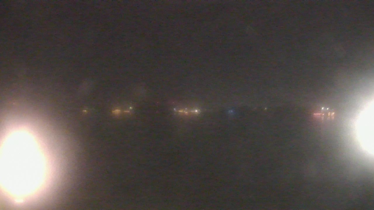Thumbnail for current weather camera view from SBPG Port Ship Service Arabi in Arabi, Louisiana