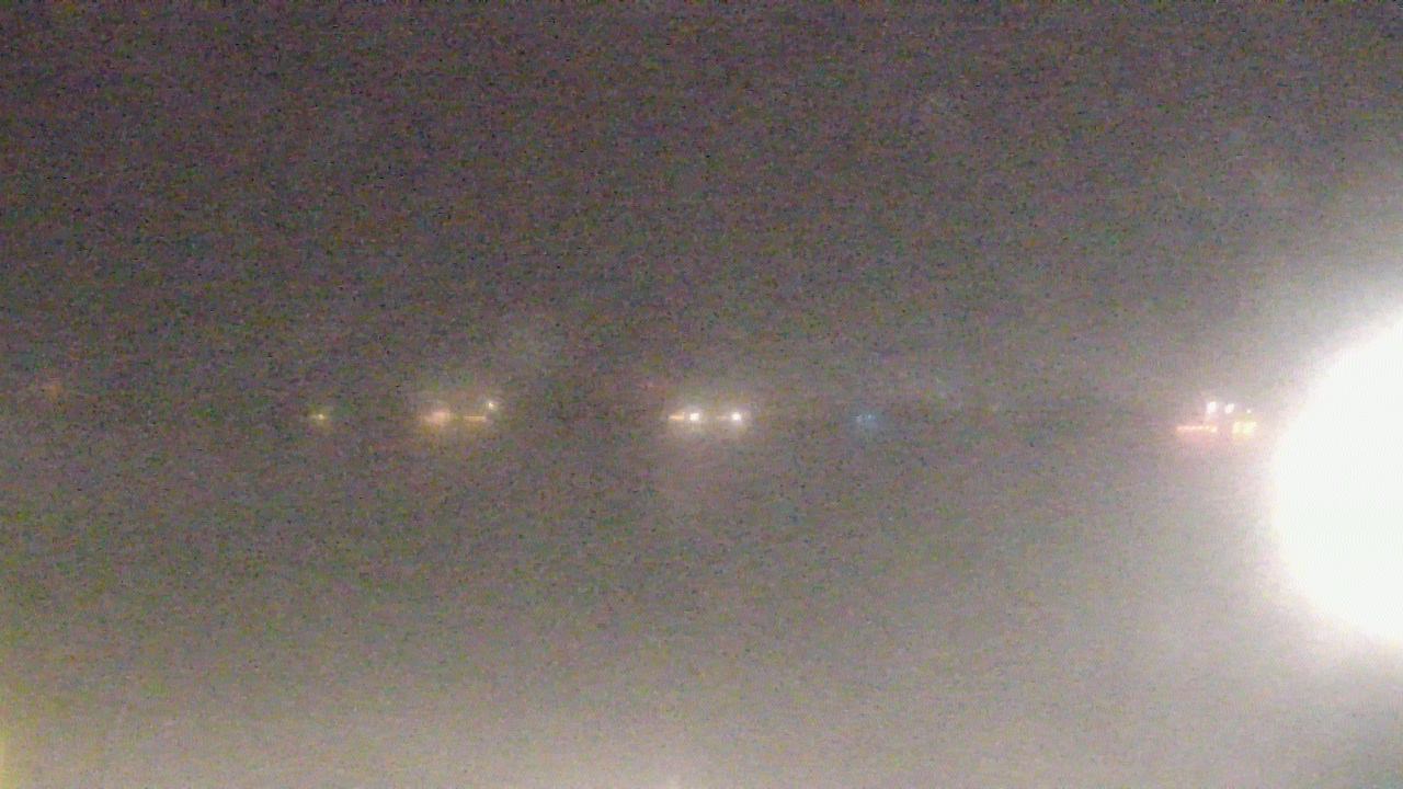 Thumbnail for current weather camera view from SBPG Port Ship Service Arabi in Arabi, Louisiana