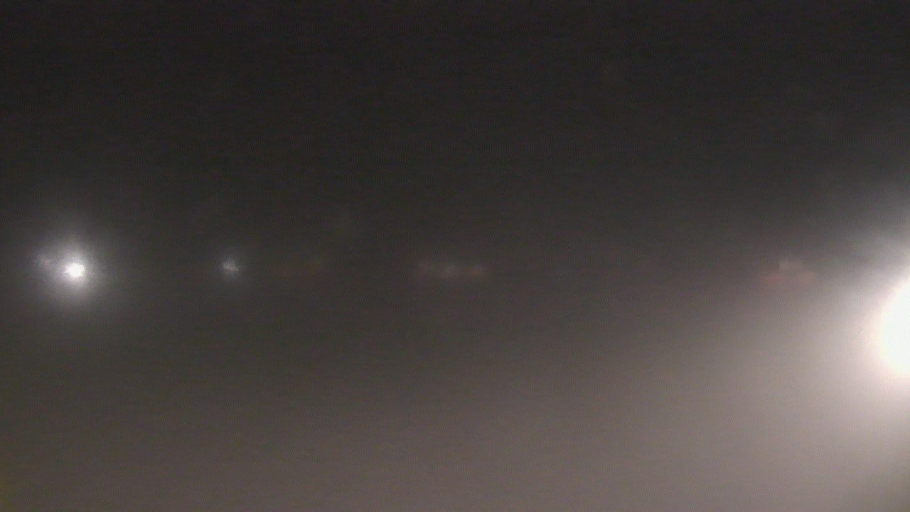 Thumbnail for current weather camera view from SBPG Port Ship Service Arabi in Arabi, Louisiana