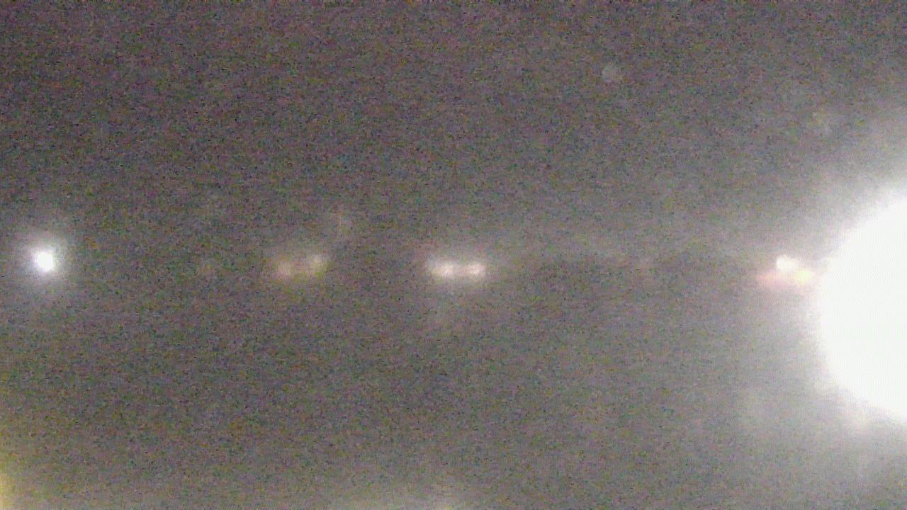 Thumbnail for current weather camera view from SBPG Port Ship Service Arabi in Arabi, Louisiana