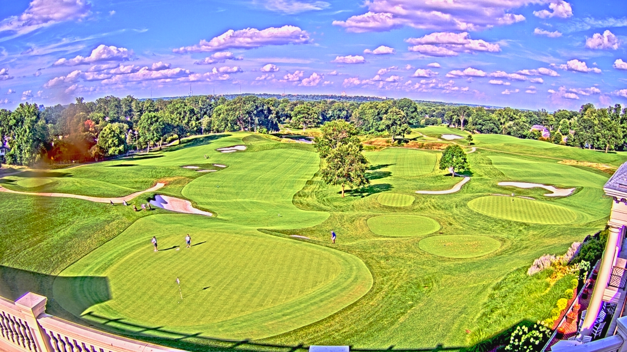 Thumbnail for current weather camera view from Washington Golf and Country Club in Arlington, Virginia