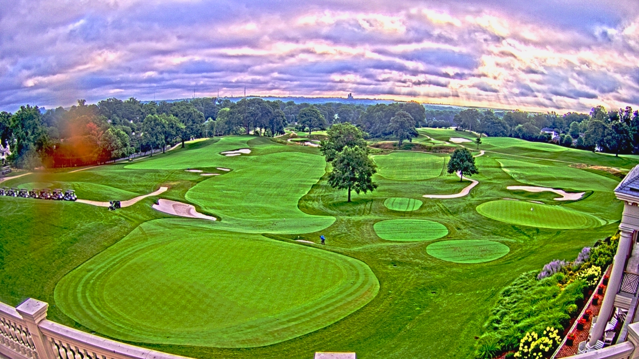 Thumbnail for current weather camera view from Washington Golf and Country Club in Arlington, Virginia