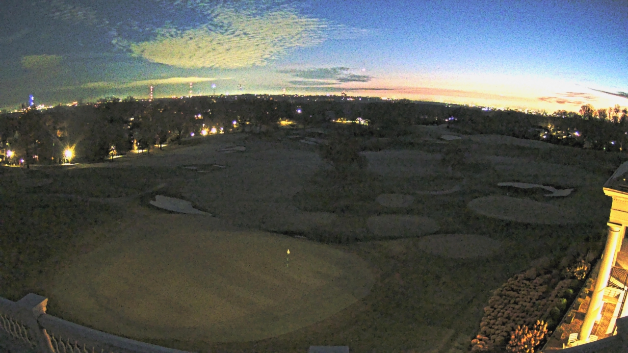 Thumbnail for current weather camera view from Washington Golf and Country Club in Arlington, Virginia