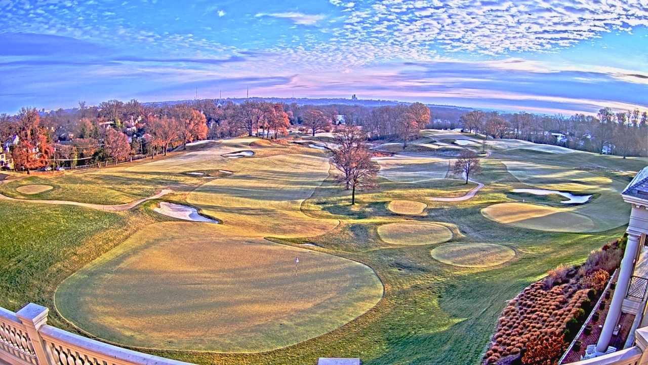 Thumbnail for current weather camera view from Washington Golf and Country Club in Arlington, Virginia