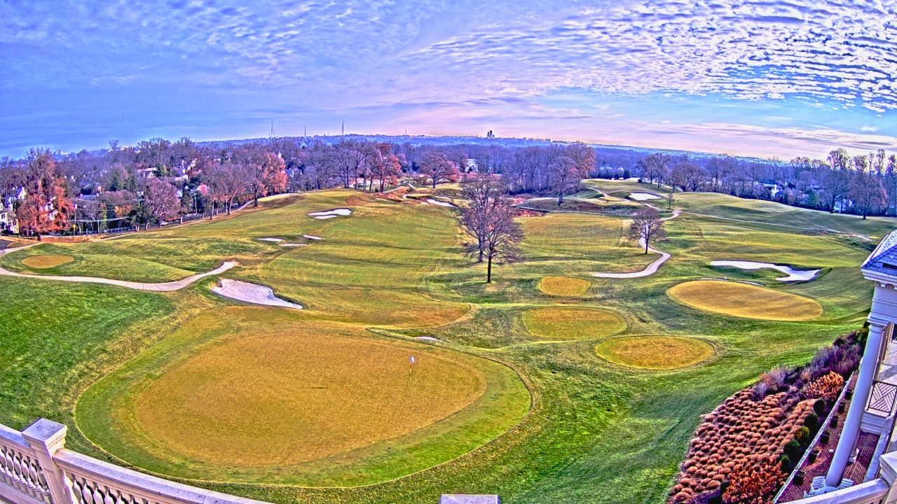 Thumbnail for current weather camera view from Washington Golf and Country Club in Arlington, Virginia
