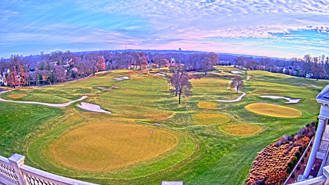 Thumbnail for current weather camera view from Washington Golf and Country Club in Arlington, Virginia