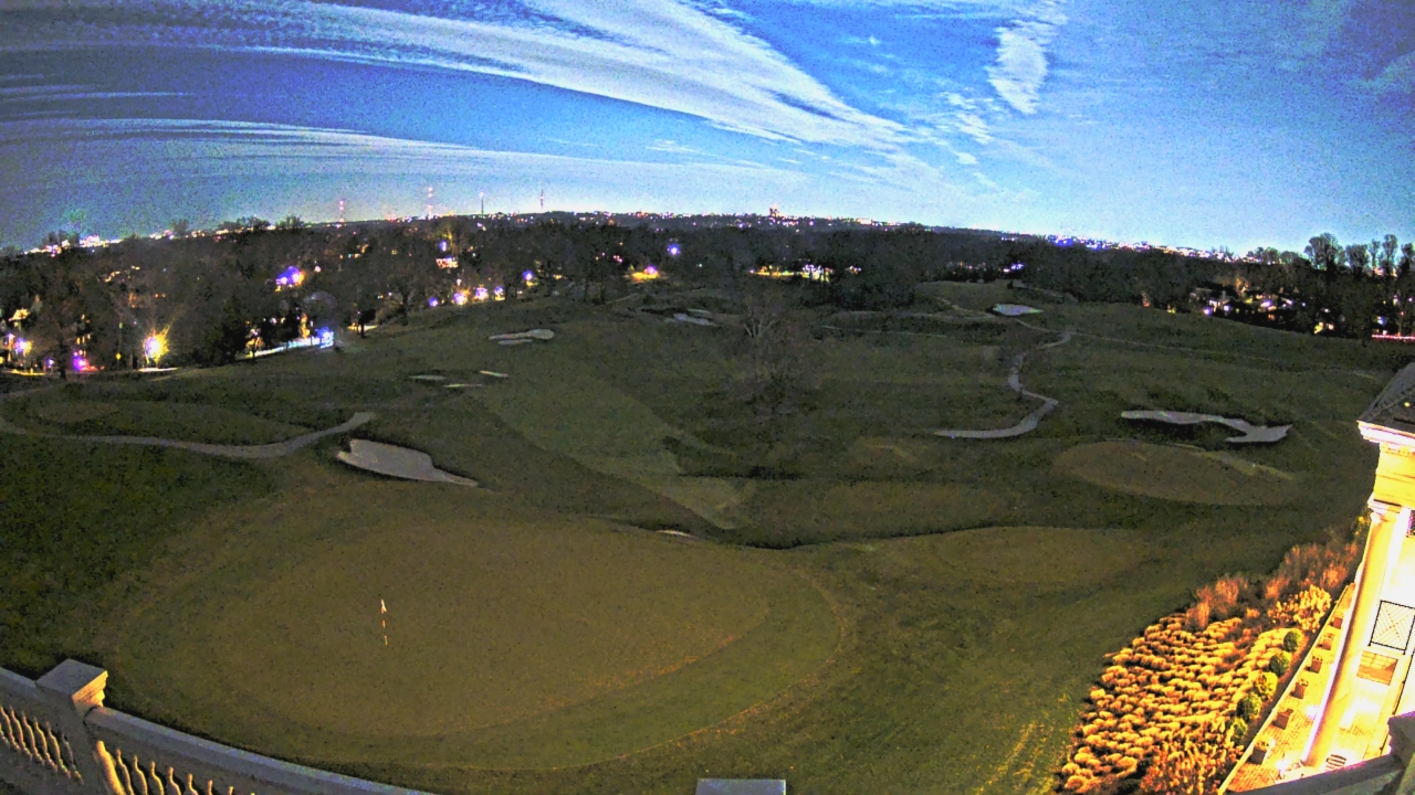 Thumbnail for current weather camera view from Washington Golf and Country Club in Arlington, Virginia