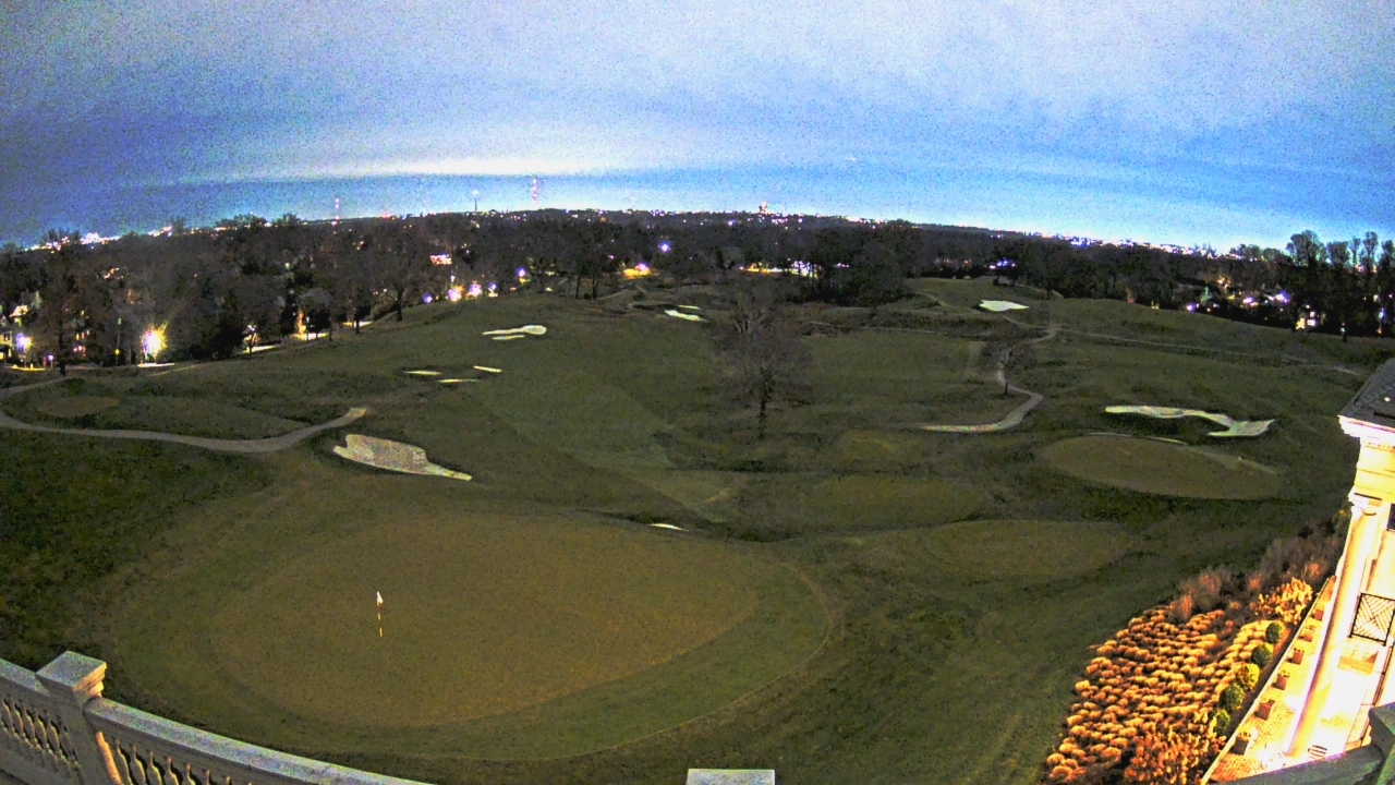Thumbnail for current weather camera view from Washington Golf and Country Club in Arlington, Virginia