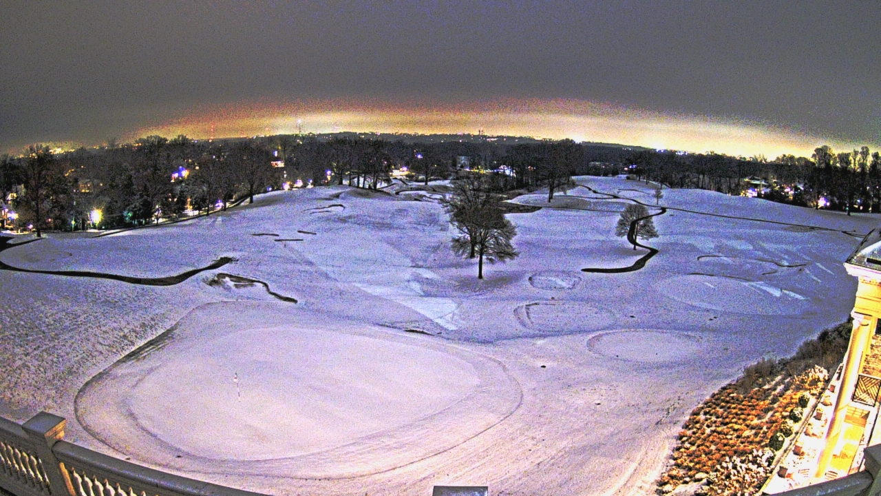 Thumbnail for current weather camera view from Washington Golf and Country Club in Arlington, Virginia