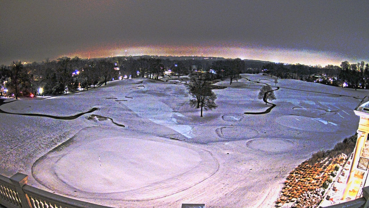Thumbnail for current weather camera view from Washington Golf and Country Club in Arlington, Virginia