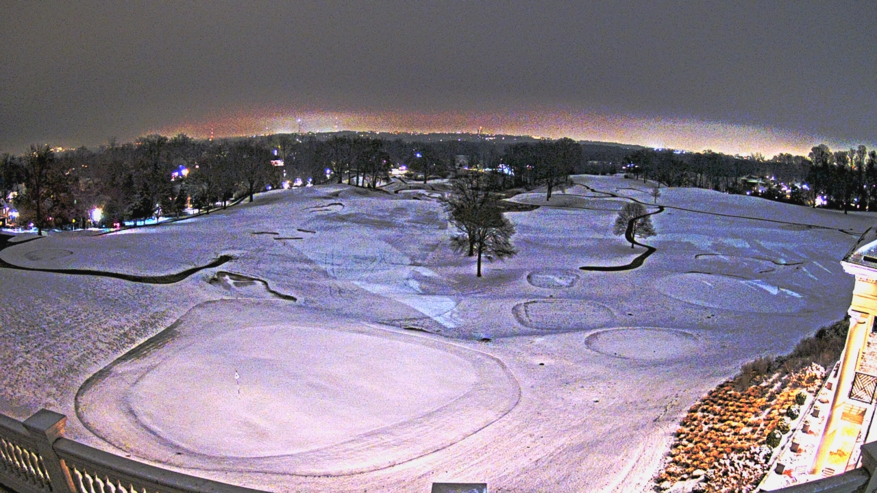 Thumbnail for current weather camera view from Washington Golf and Country Club in Arlington, Virginia