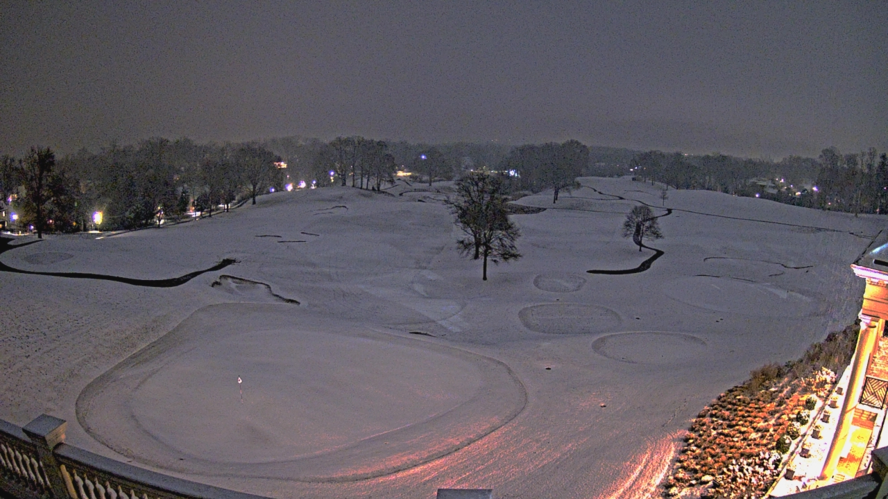 Thumbnail for current weather camera view from Washington Golf and Country Club in Arlington, Virginia