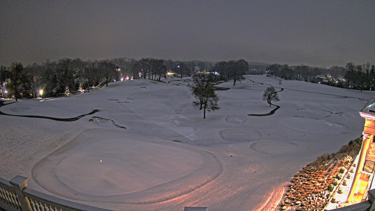 Thumbnail for current weather camera view from Washington Golf and Country Club in Arlington, Virginia