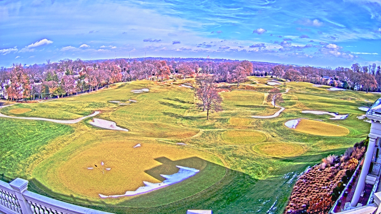 Thumbnail for current weather camera view from Washington Golf and Country Club in Arlington, Virginia