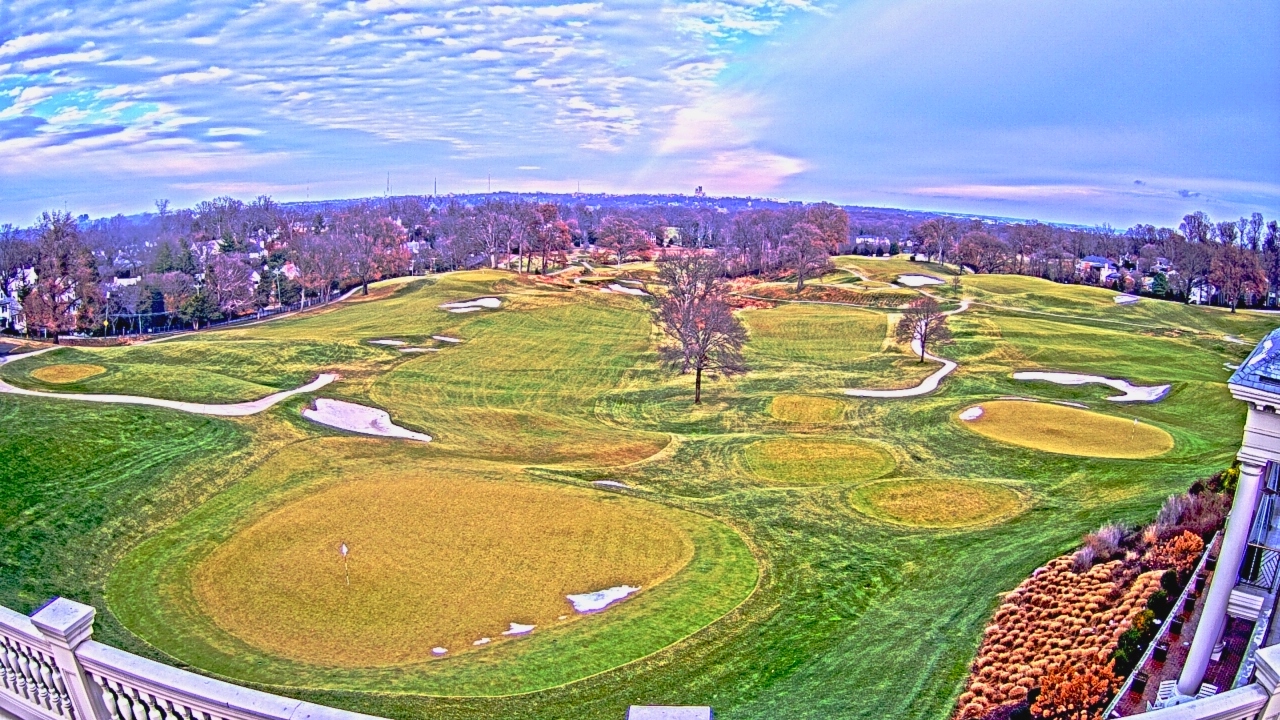 Thumbnail for current weather camera view from Washington Golf and Country Club in Arlington, Virginia