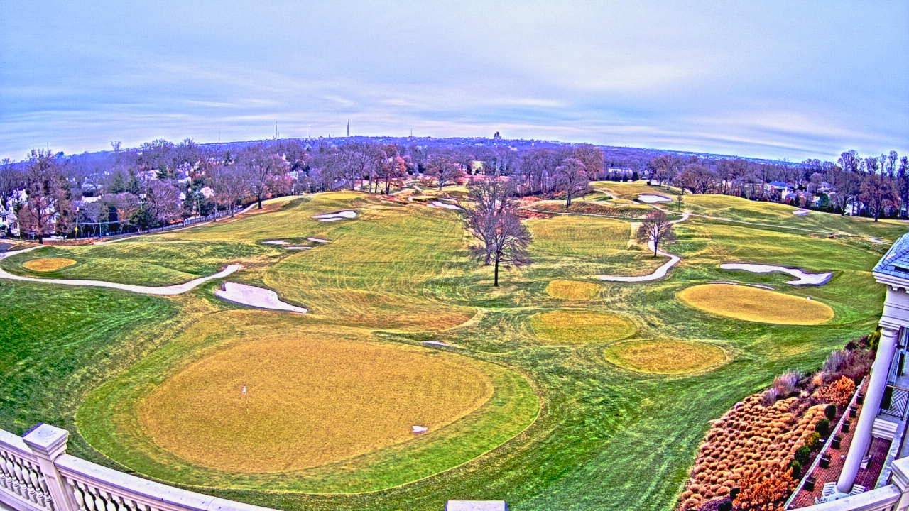 Thumbnail for current weather camera view from Washington Golf and Country Club in Arlington, Virginia