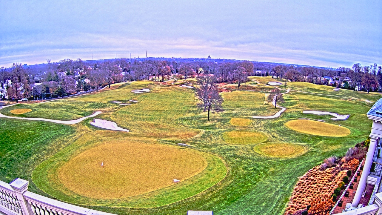 Thumbnail for current weather camera view from Washington Golf and Country Club in Arlington, Virginia