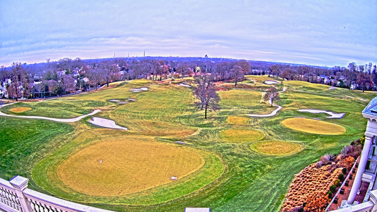 Thumbnail for current weather camera view from Washington Golf and Country Club in Arlington, Virginia