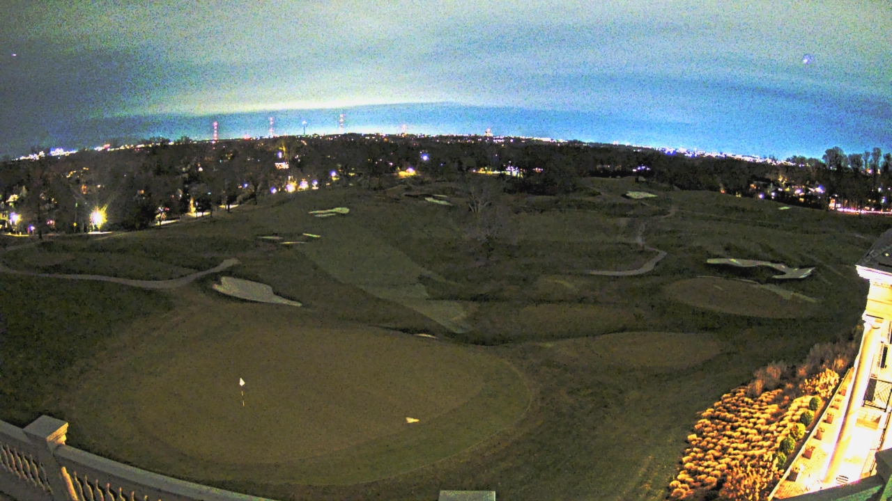 Thumbnail for current weather camera view from Washington Golf and Country Club in Arlington, Virginia