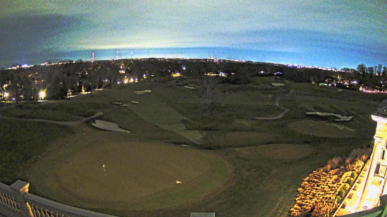 Thumbnail for current weather camera view from Washington Golf and Country Club in Arlington, Virginia