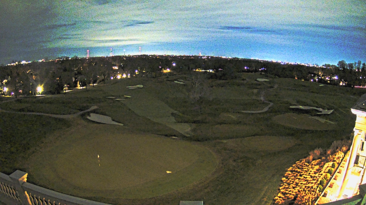 Thumbnail for current weather camera view from Washington Golf and Country Club in Arlington, Virginia
