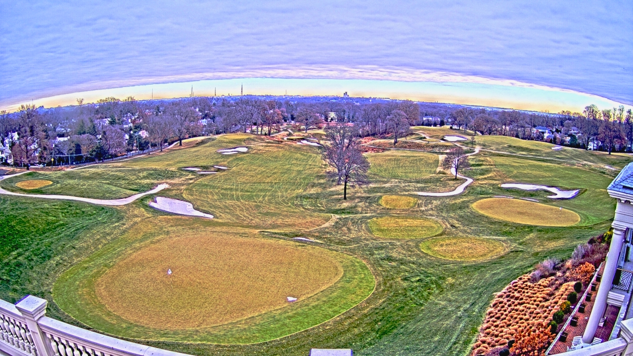 Thumbnail for current weather camera view from Washington Golf and Country Club in Arlington, Virginia