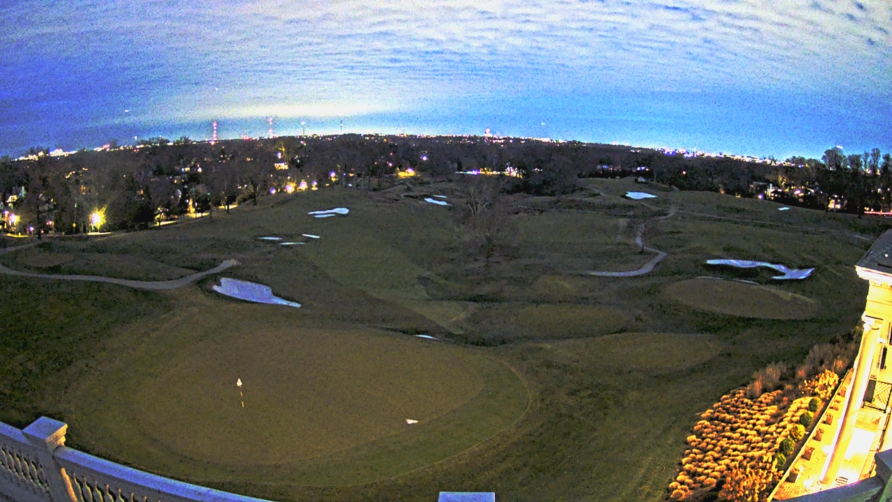 Thumbnail for current weather camera view from Washington Golf and Country Club in Arlington, Virginia